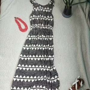 H&M black and white print maxi dress (size 4)